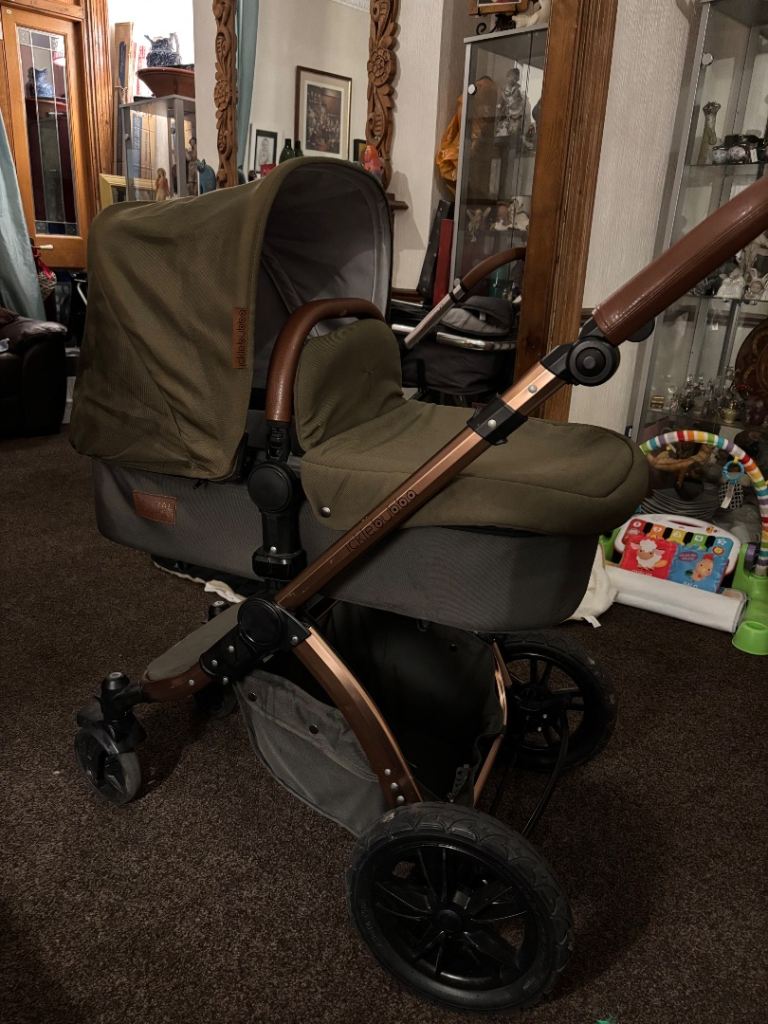 Ickle Bubba Stomp Luxe in woodland Green 