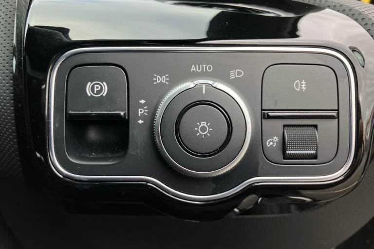 2021 Mercedes-Benz A-Class A220d AMG Line 5dr Auto Hatchback DIESEL Automatic