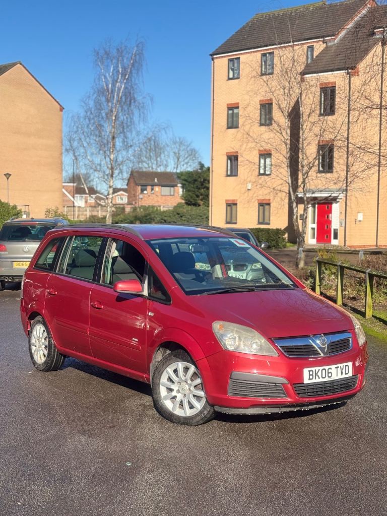 Vauxhall Zafira *AUTOMATIC* 7 seater 