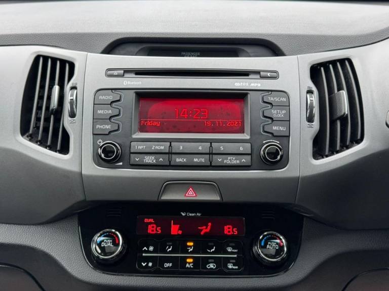 2015 15 KIA SPORTAGE 1.7 CRDI ECODYNAMICS 2 SUV 5DR DIESEL MANUAL 2WD EURO 5 (S/