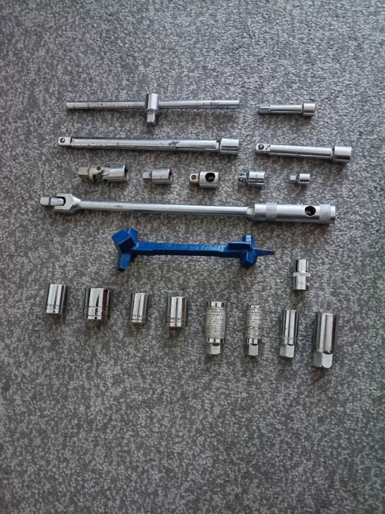 Sockets and Extension Bars
