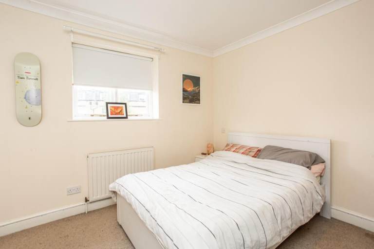 🏡 Spacious Double Room – Ilford 🏡🗝