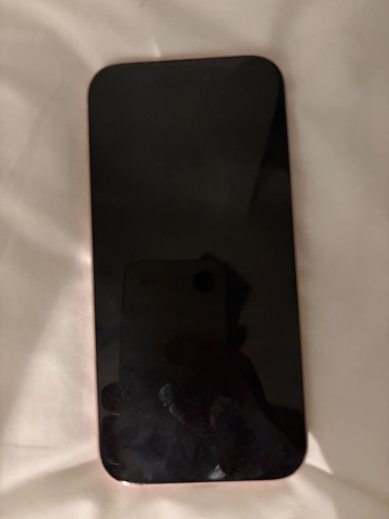 iPhone 15 Pro Pink 256GB – excellent condition 