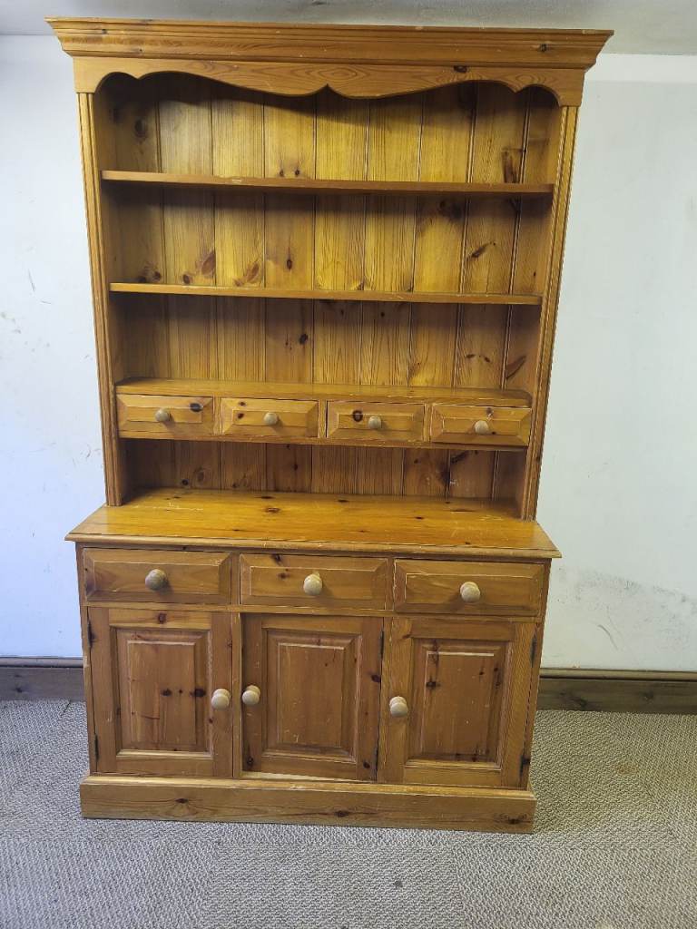 Hand Crafted Solid Pine Kitchen Dresser