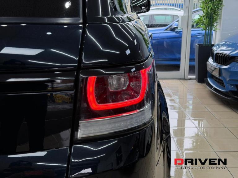 WOW! RANGE ROVER SPORT SVR KIT 3.0 SD DYNAMIC + SVR ALLOYS + FREE DELIVERY!