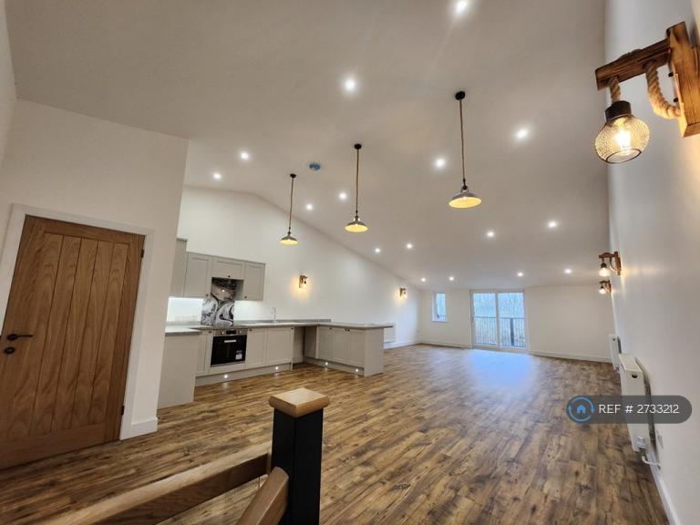 3 bedroom house in Stoney Hill Barns, Launceston, PL15 (3 bed) (#2733212)