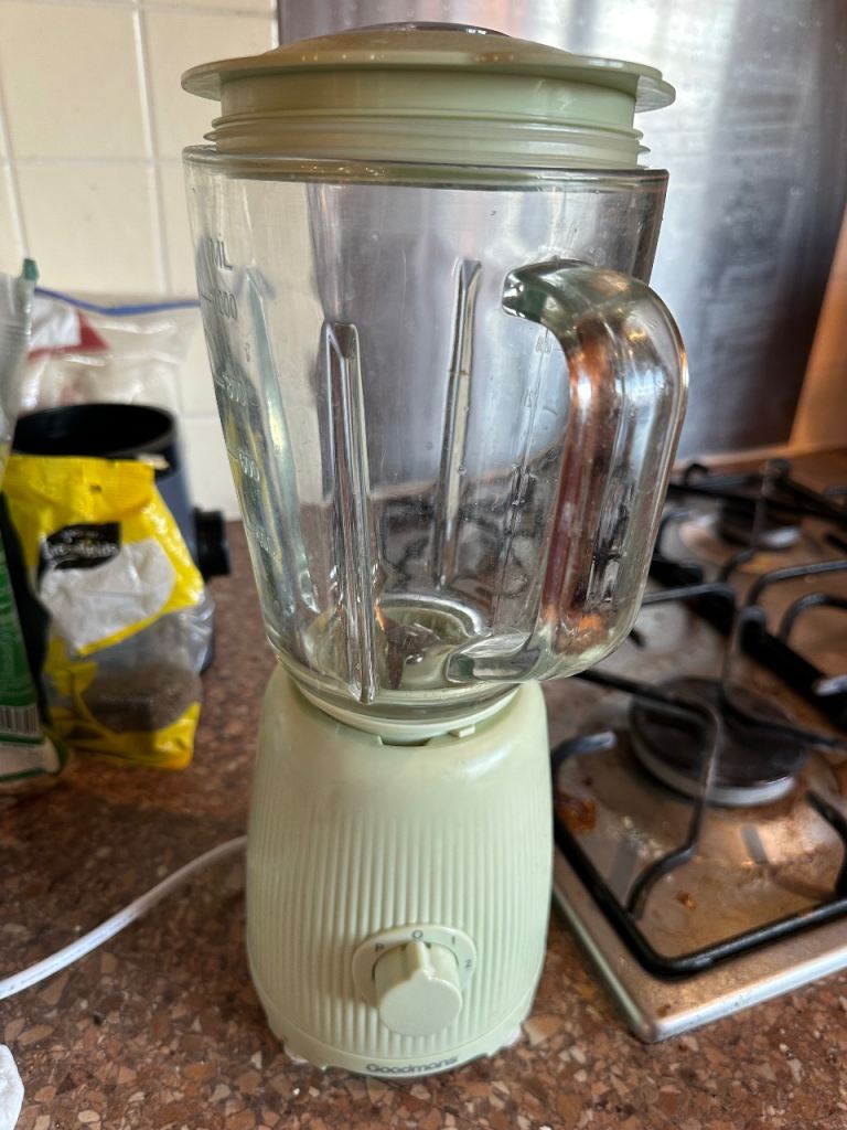 Goodmans Glass Jug Blender - Pistachio