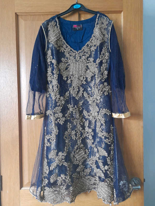 Ladies Small Size Navy/Gold Asian Party Dress