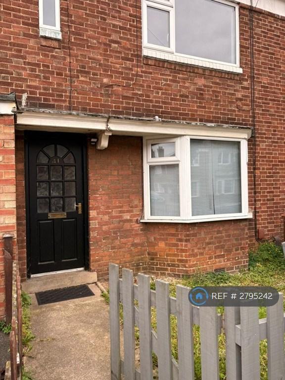 2 bedroom house in Montagu Road, Peterborough, PE4 (2 bed) (#2795242)