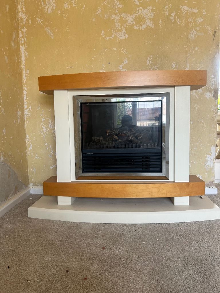 Electric fireplace