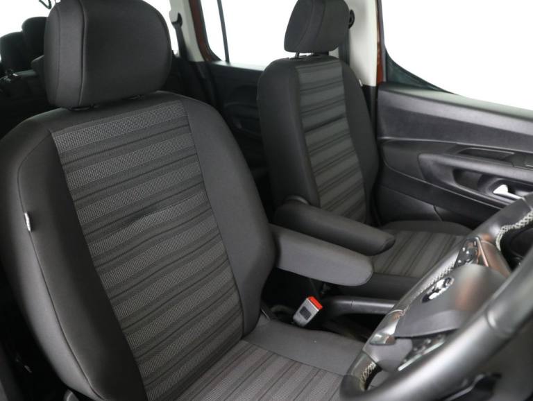 2021 Vauxhall Combo Life 1.2 Turbo 130 Elite 5dr Auto [7 seat] MPV PETROL Automatic