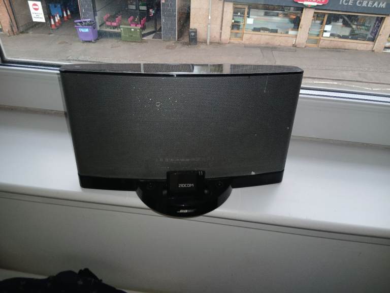 Bose music speaker 