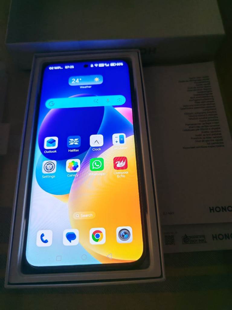 Honor Smartphone - As Good As New