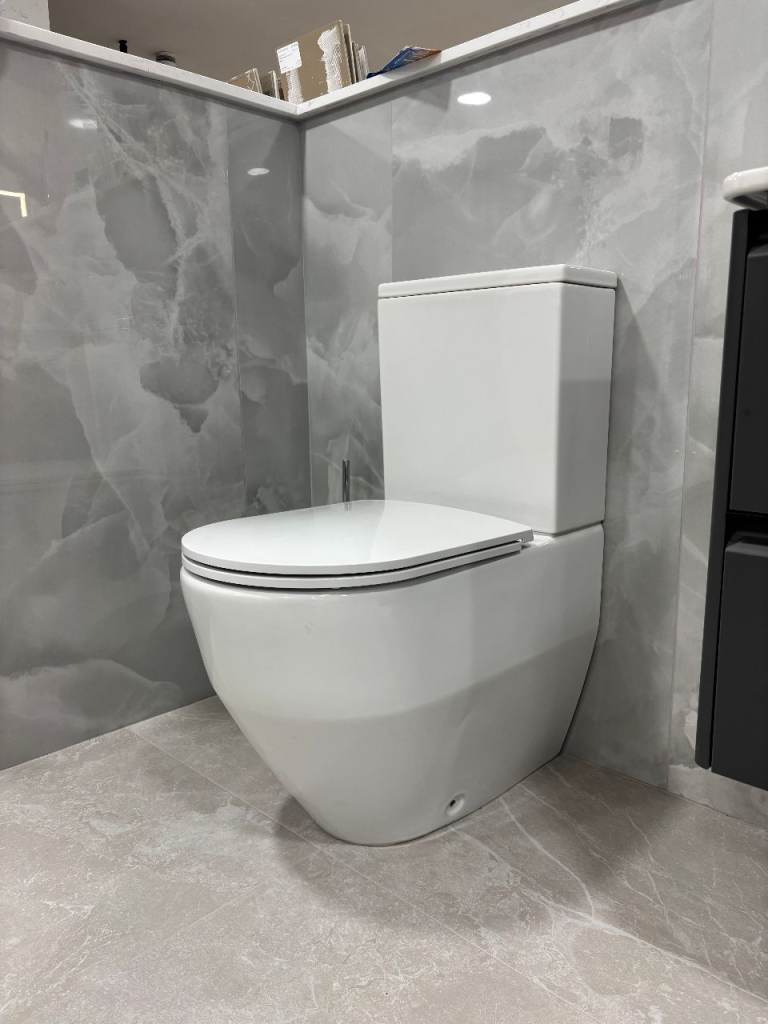 Laufen close-coupled rimless WC