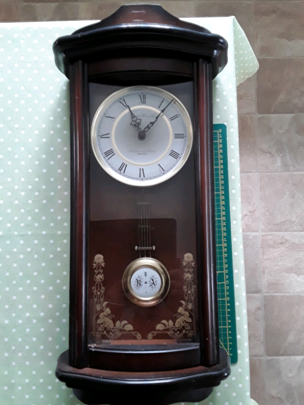 LONDON CLOCK CO. WESTMINSTER CHIME WALL CLOCK 