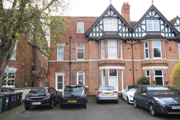 1 bedroom flat in St Bernards Road, Solihull, B92 (1 bed) (#1947513)
