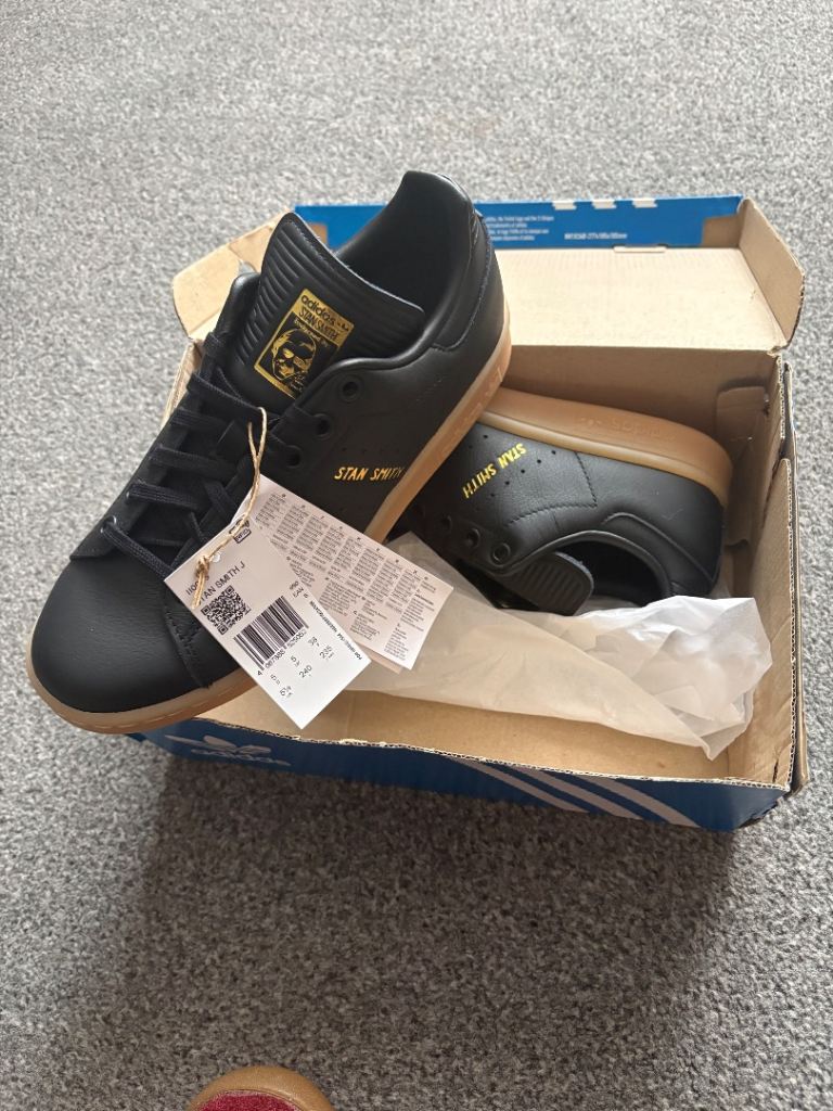 Adidas Stan smith trainers (new) £25