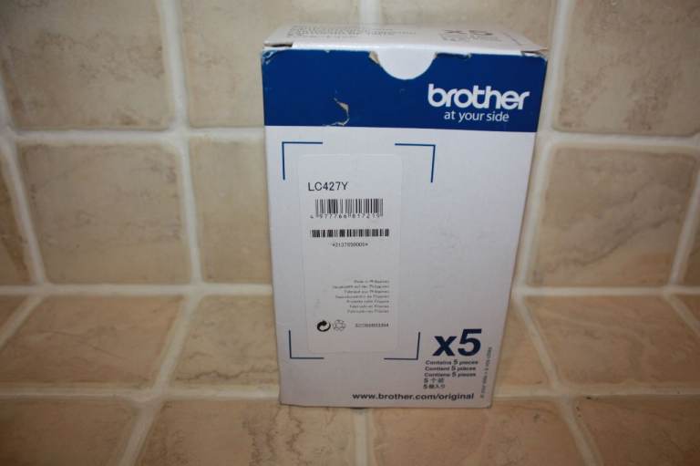 Box of 5 Genuine Brother LC427Y Ink Cartridges RRP: £160