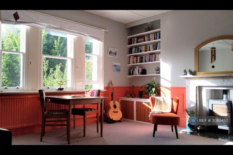 2 bedroom flat in Ventnor Villas, Hove, BN3 (2 bed) (#3062450)