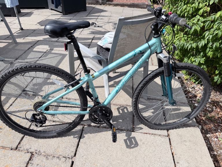 Apollo XC26S Mountain Bike – Light Blue, Good Condition