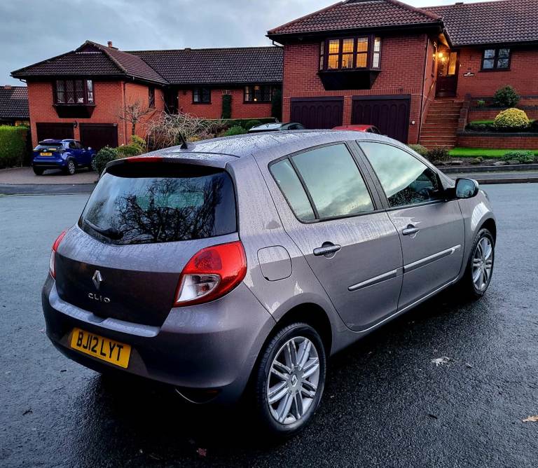 2012 RENAULT CLIO 1.2 DYNAMIQUE TOM-TOM EDITION 5 DOOR LOW MILEAGE 