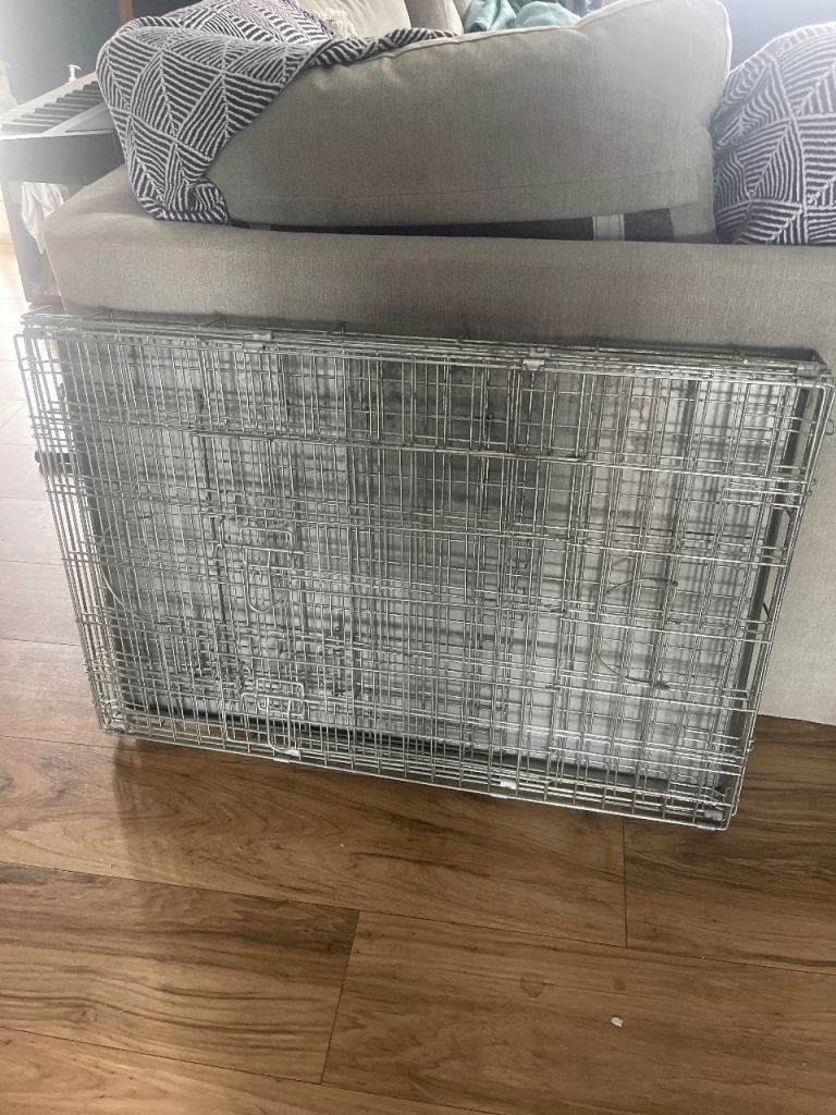 Dog cage 