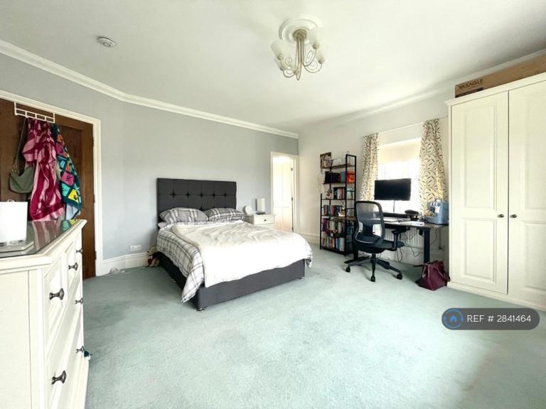1 bedroom in Gloucester Road North, Bristol, BS7 (#2841464)