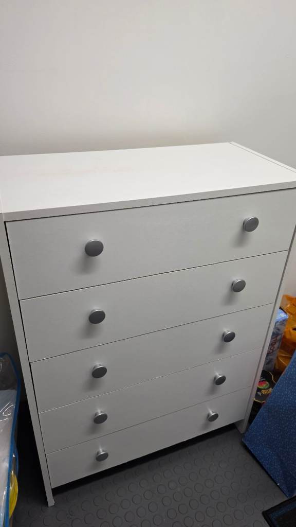Argos 5 Drawer Chest of drawers FREE