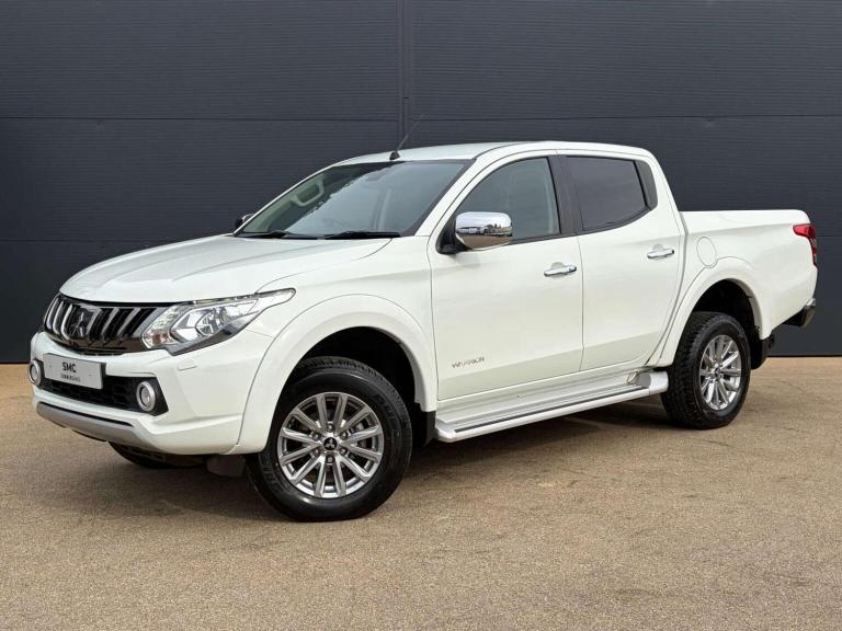 MITSUBISHI L200 2.4 DI-D DC Warrior 4WD Euro 6 4dr 2017