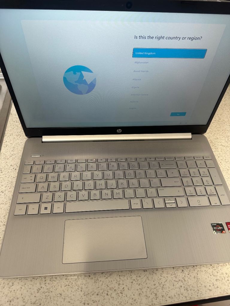 HP Laptop 15s-eq2504sa Silver | in Tower Bridge, London | Gumtree