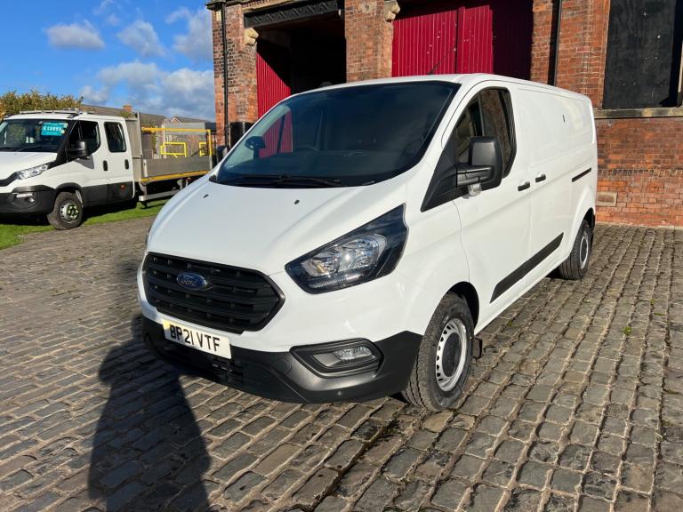 2021 Ford Transit Custom 2.0 EcoBlue Hybrid 300/130ps Low Roof Leader L2 PANEL VAN Diesel Manual