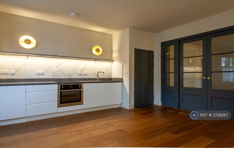 1 bedroom flat in Valletort Road, Plymouth, PL1 (1 bed) (#2728267)