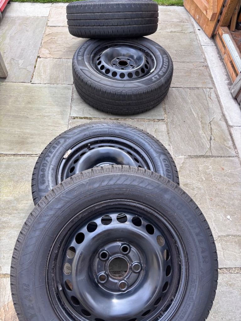 Four Wheels & Tyres for VW Transporter 