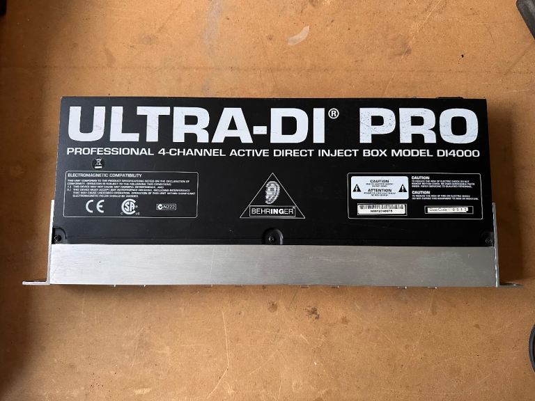 Behringer Ultra-DI Pro DI4000 4-Channel Active DI Box Rack Mount – Tested/IEC included