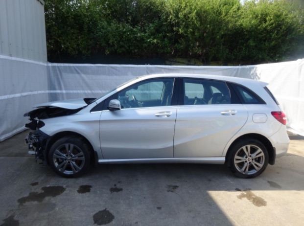 Mercedes-Benz, B CLASS, MPV, 2018, Semi-Auto, 1595 (cc), 5 doors exclusive plus edition Breaking!