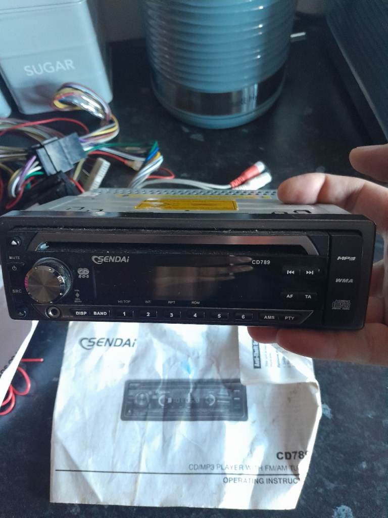 Car CD stereo 