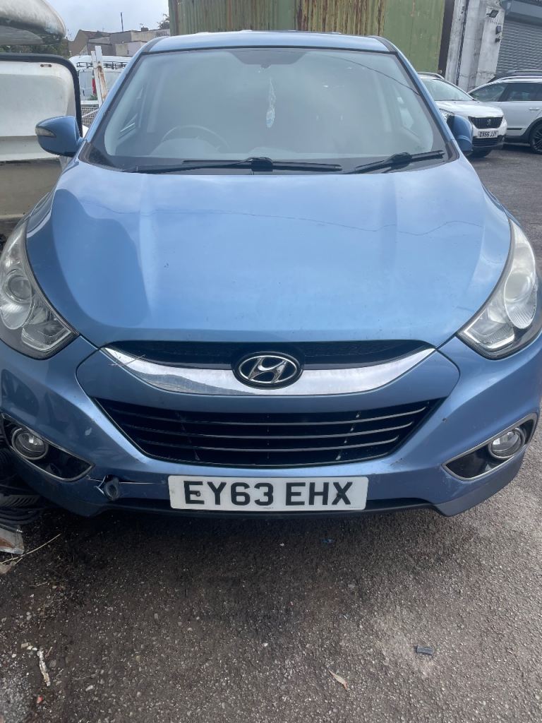 Hyundai ix35 all parts available 