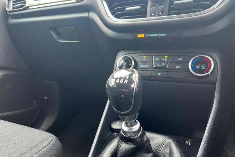 2020 Ford Fiesta 1.0 EcoBoost 95 Trend 5dr HATCHBACK PETROL Manual