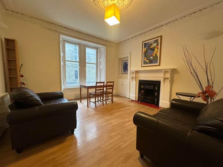 30 First Floor Baldovan Terrace 