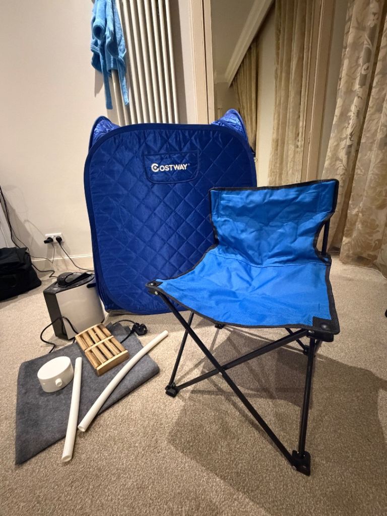 COSTWAY Portable Sauna Tent with Chair and Steamer - As Good As New