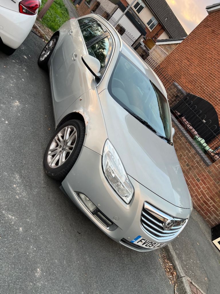 AUTOMATIC INSIGNIA 2.0cdti estate long mot