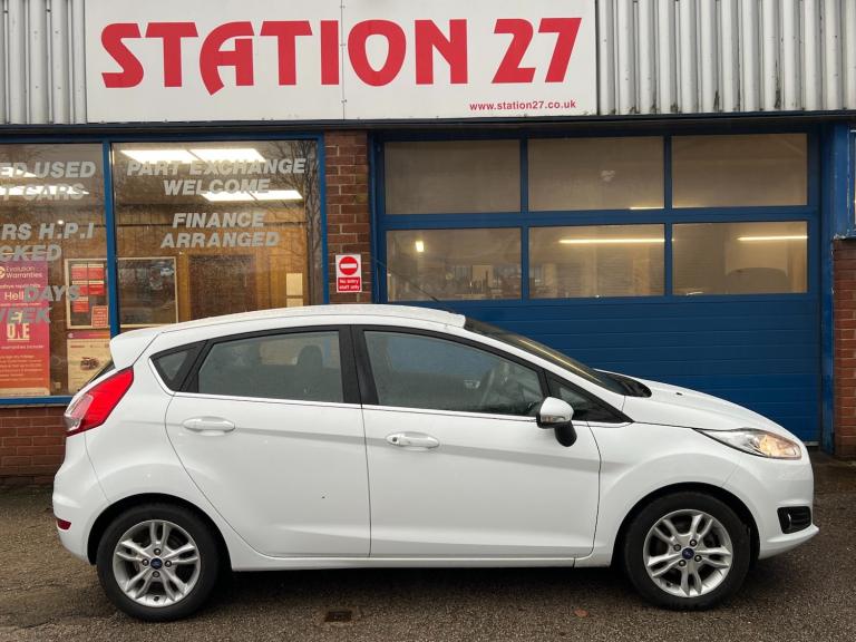 2015 Ford Fiesta 1.25 82 Zetec 5dr HATCHBACK Petrol Manual