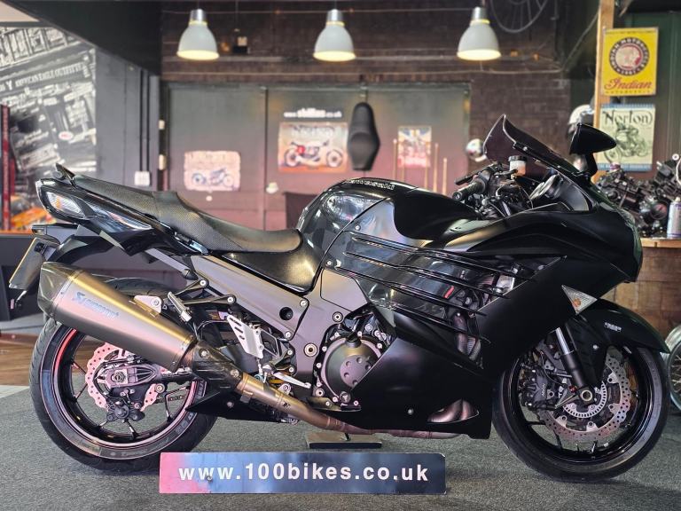 2014 KAWASAKI ZZR1400 PERFORMANCE 13,000 MILE'S 