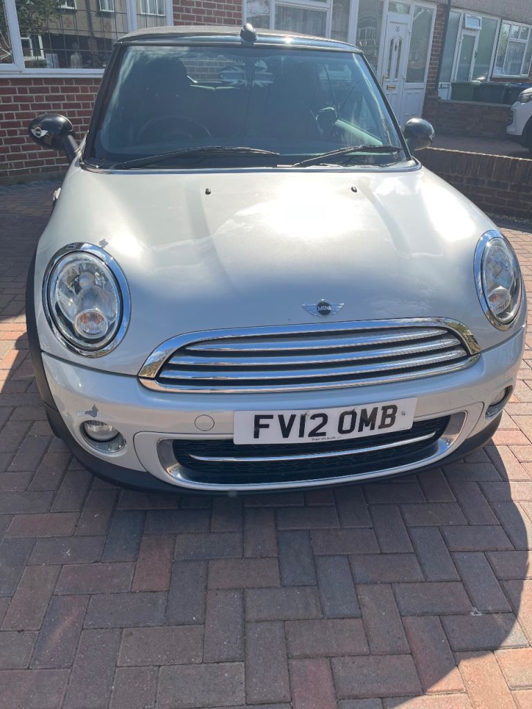Mini, CONVERTIBLE, Convertible, 2012, Manual, 1598 (cc), 2 doors
