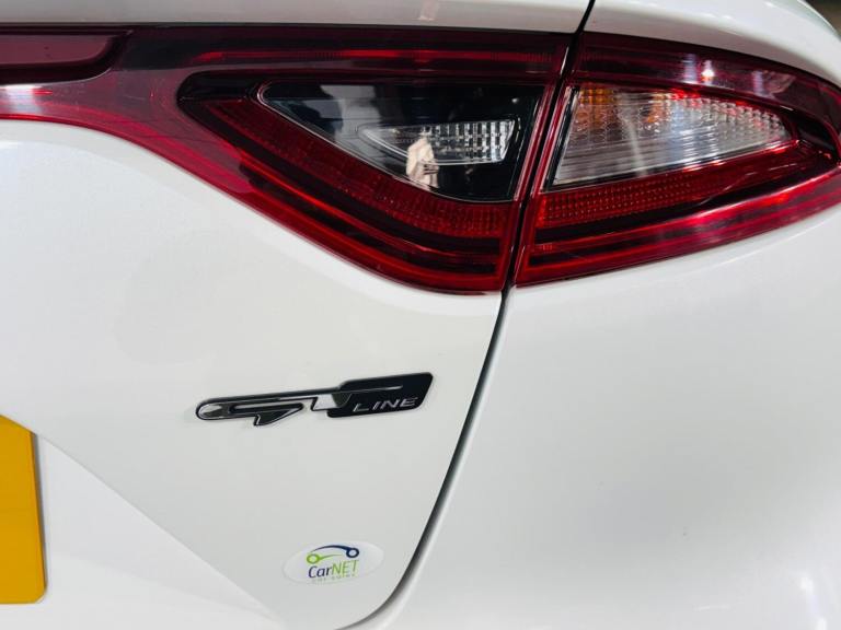 2019 Kia Stinger 2.2 CRDi GT-Line Gran Turismo Auto Euro 6 (s/s) 5dr HATCHBACK Diesel Automatic