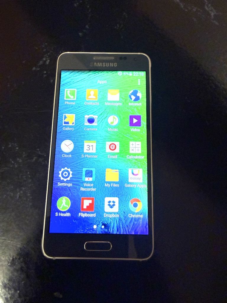 Samsung Galaxy Alpha SM-G850F 32GB Unlocked Smartphone