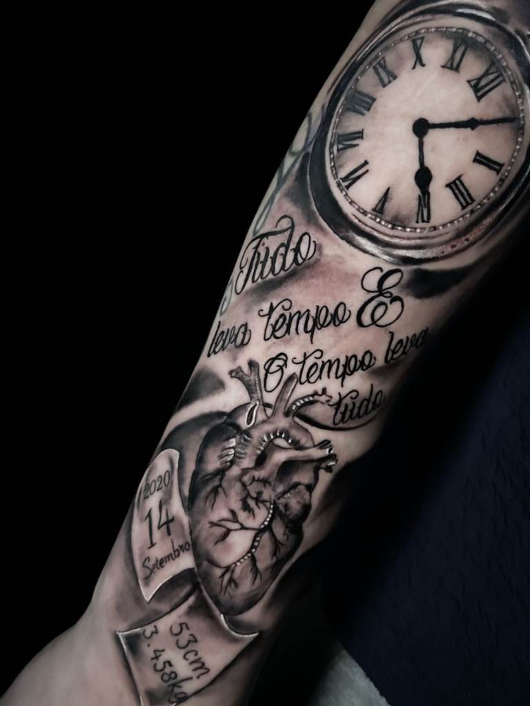 Mobile tattoo artist