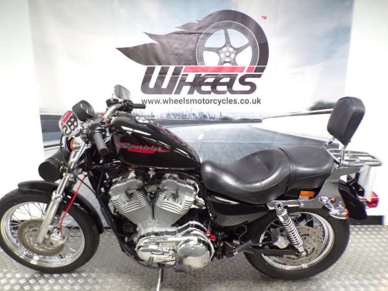 2006 HARLEY-DAVIDSON SPORTSTER 883 WITH ONLY 6873 MILES FROM NEW