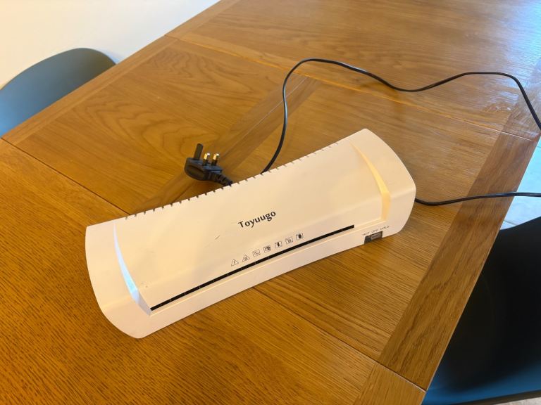 Compact laminator 