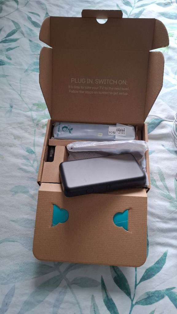 EETV Mini box Brand new 